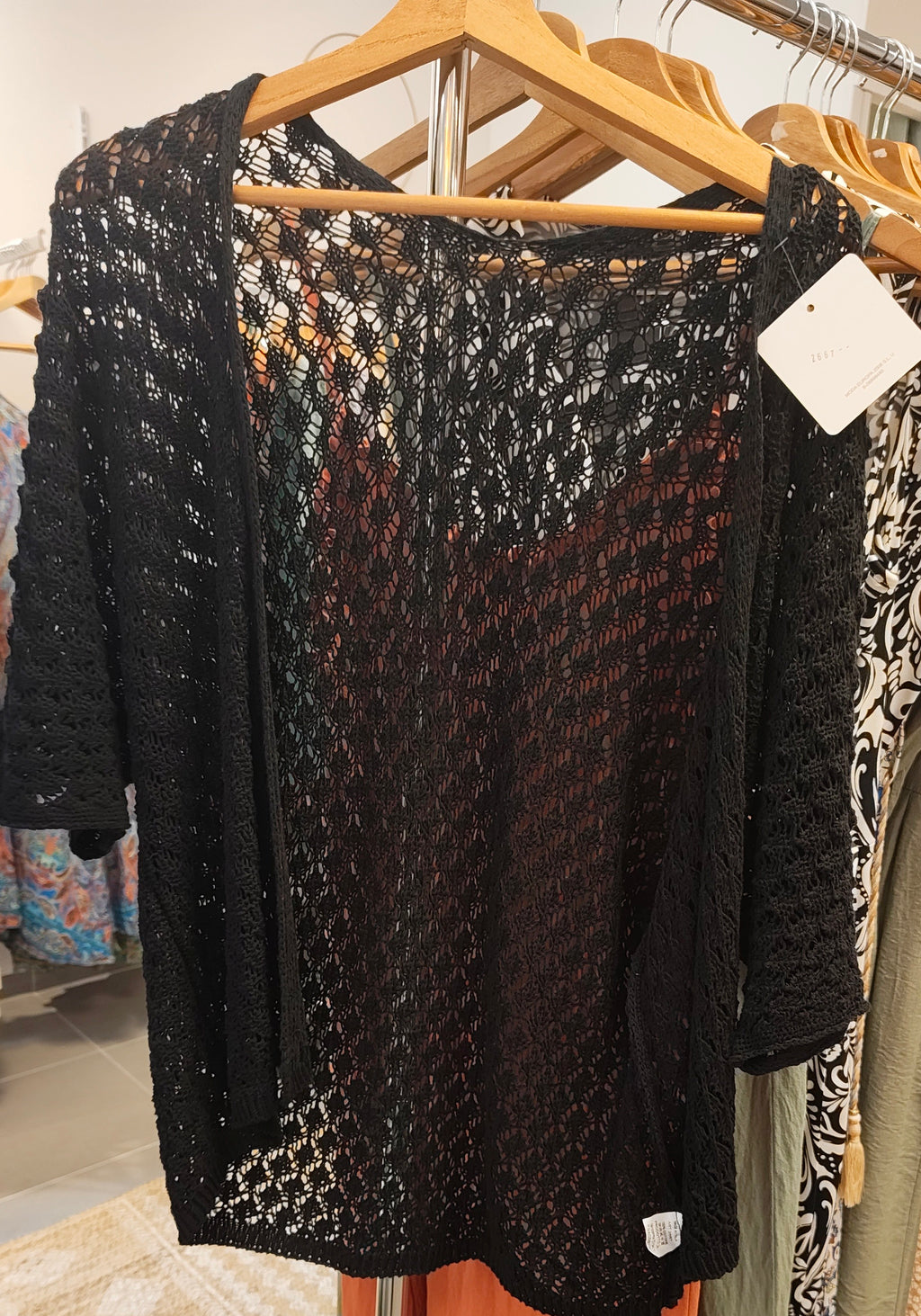 Gilet Crochetté – Noir ou Blanc