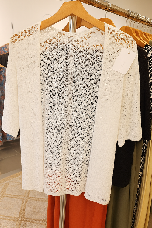 Gilet Crochetté – Noir ou Blanc